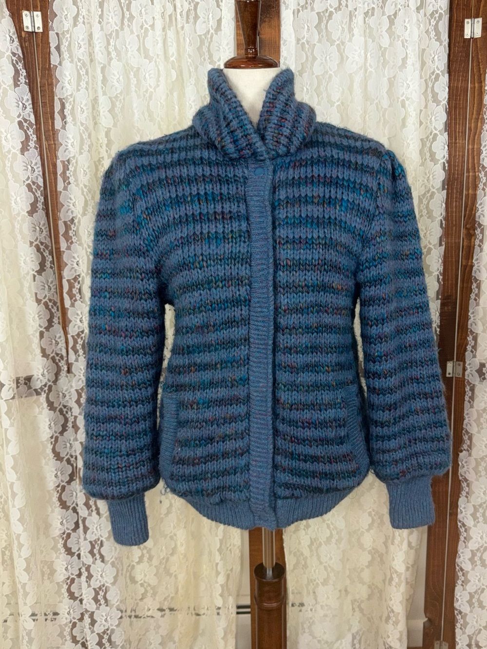 Super Cute Vintage 1980s Outer Scene Quilted Sweater Coat
